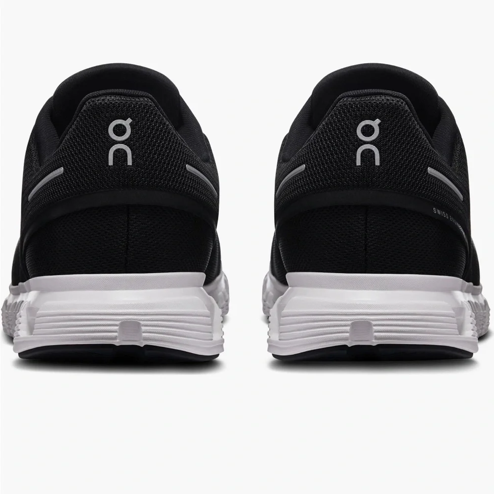 On Men Cloud 6 Sneakers